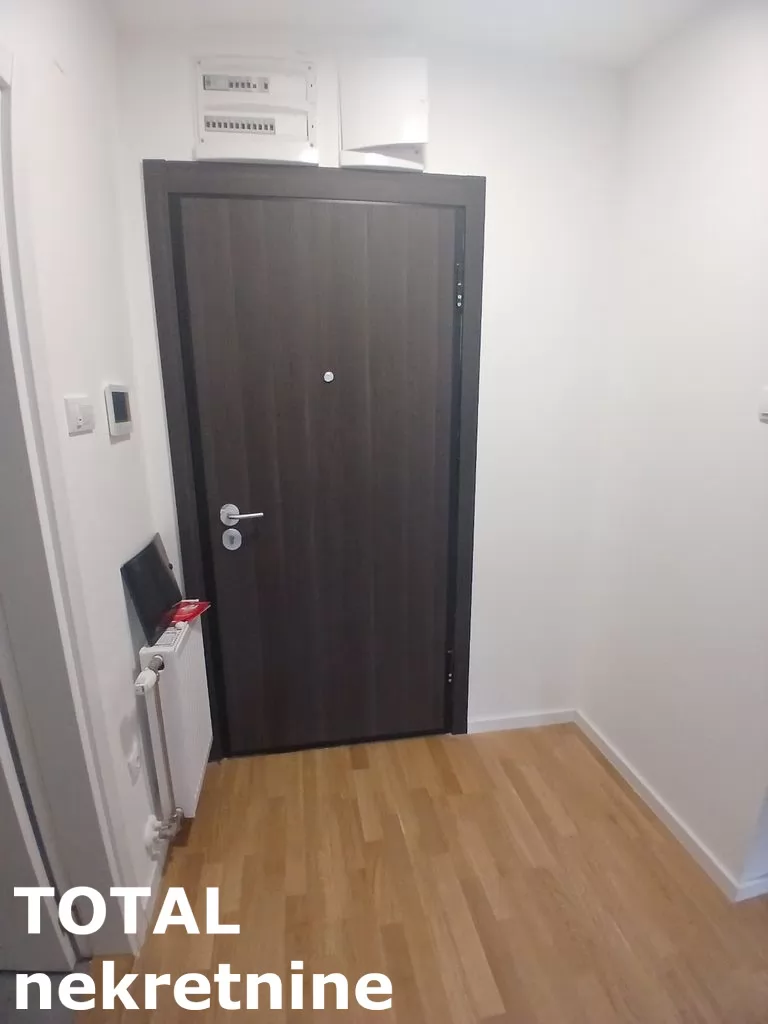 Stan,NOVI SAD,PODBARA,kv: 42.00, € 134400, ID: 1102280 9