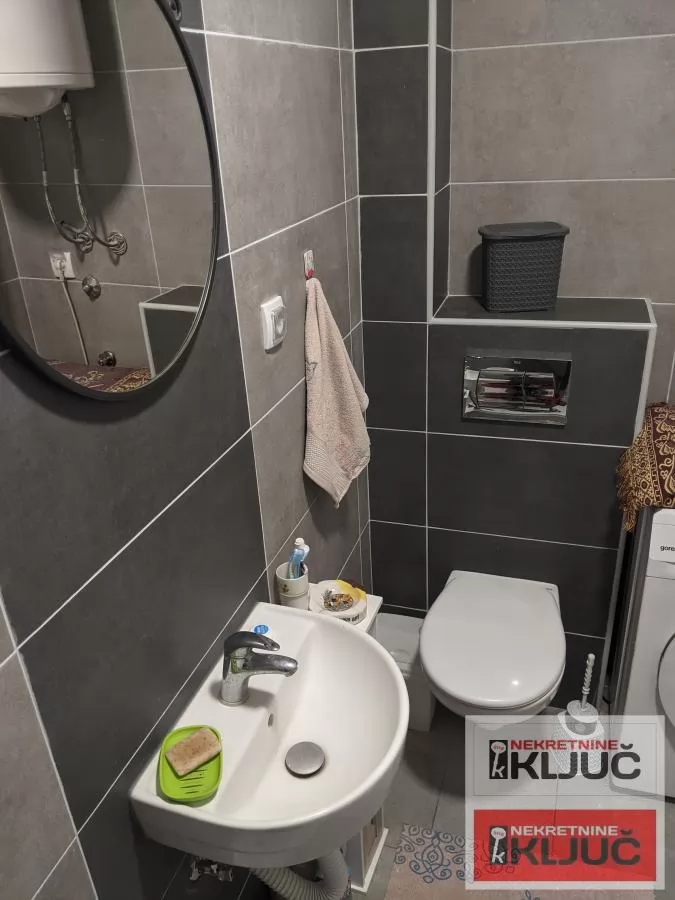 BLIZINA LIPOV GAJA, 27m2, Garsonjera sa Kuhinjom i Parking mestom 6