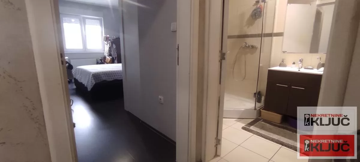 KOD SOMBORSKOG BULEVARA, 48m2, Dvosoban, Namešten 7