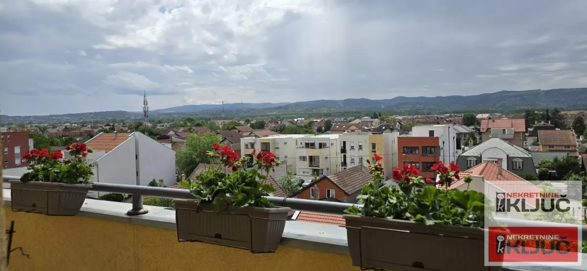 SOMBORSKI BULEVAR, 49m2, Dvoiposoban, Parking 2