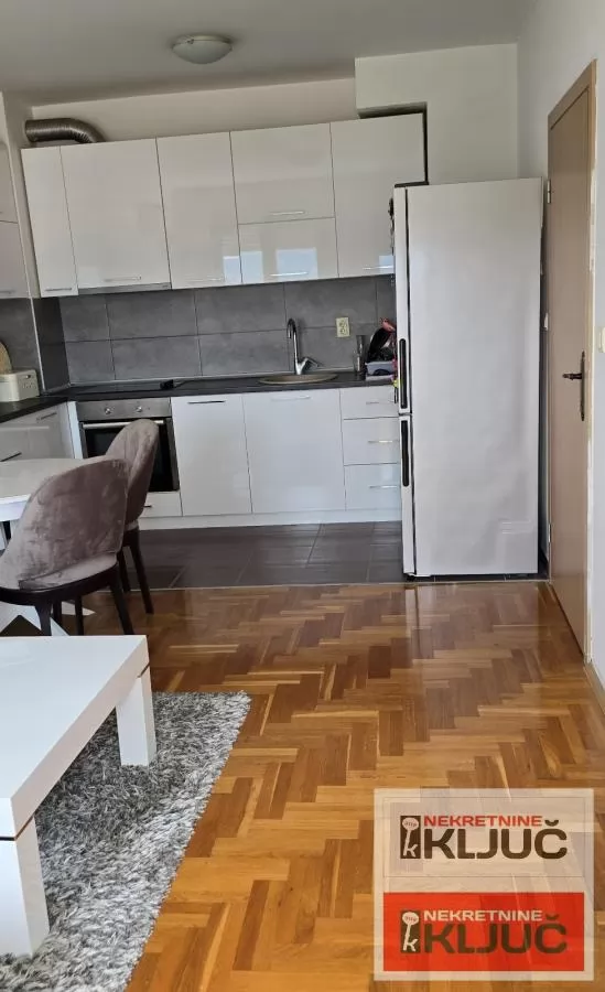 SOMBORSKI BULEVAR, 49m2, Dvoiposoban, Parking 3