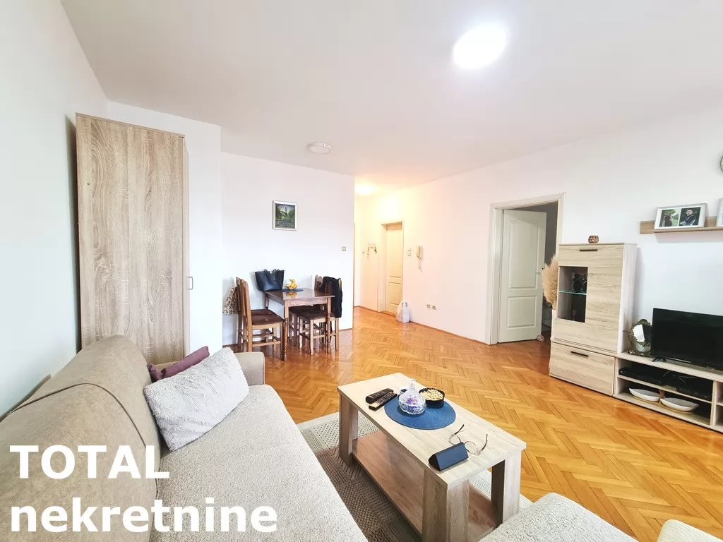 Stan,NOVI SAD,BULEVAR,kv: 50.00, € 135000, ID: 1102244 3