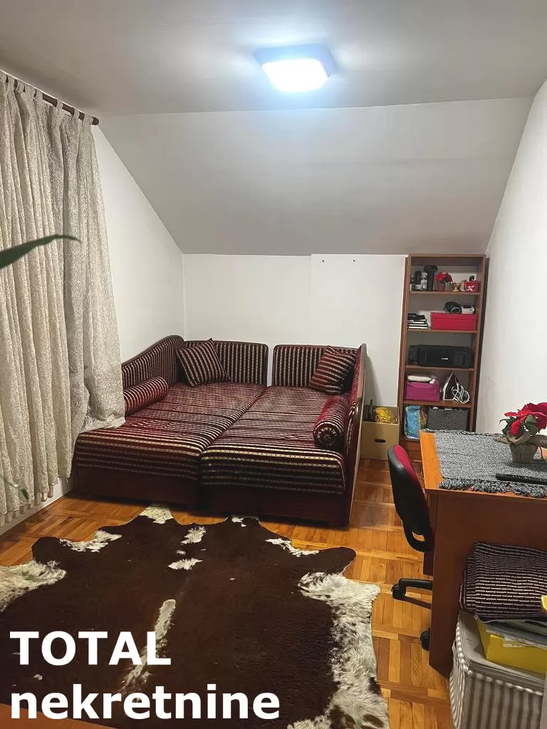 Stan,NOVI SAD,CENTAR,kv: 49.00, € 150000, ID: 1102250 10