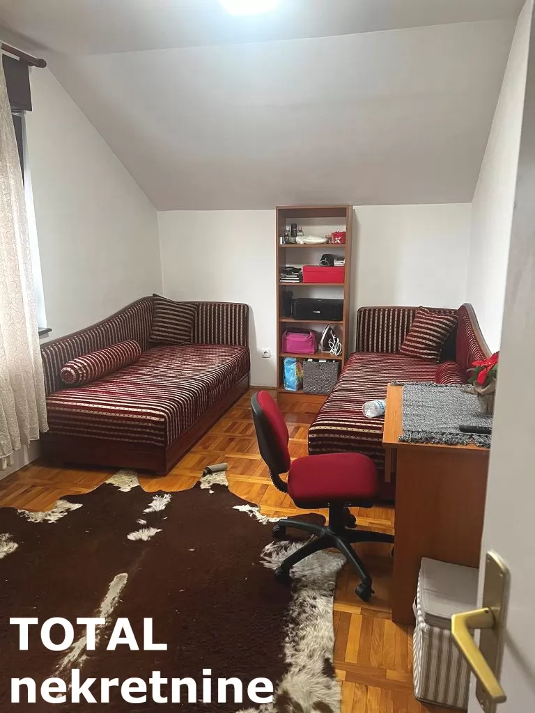 Stan,NOVI SAD,CENTAR,kv: 49.00, € 150000, ID: 1102250 3