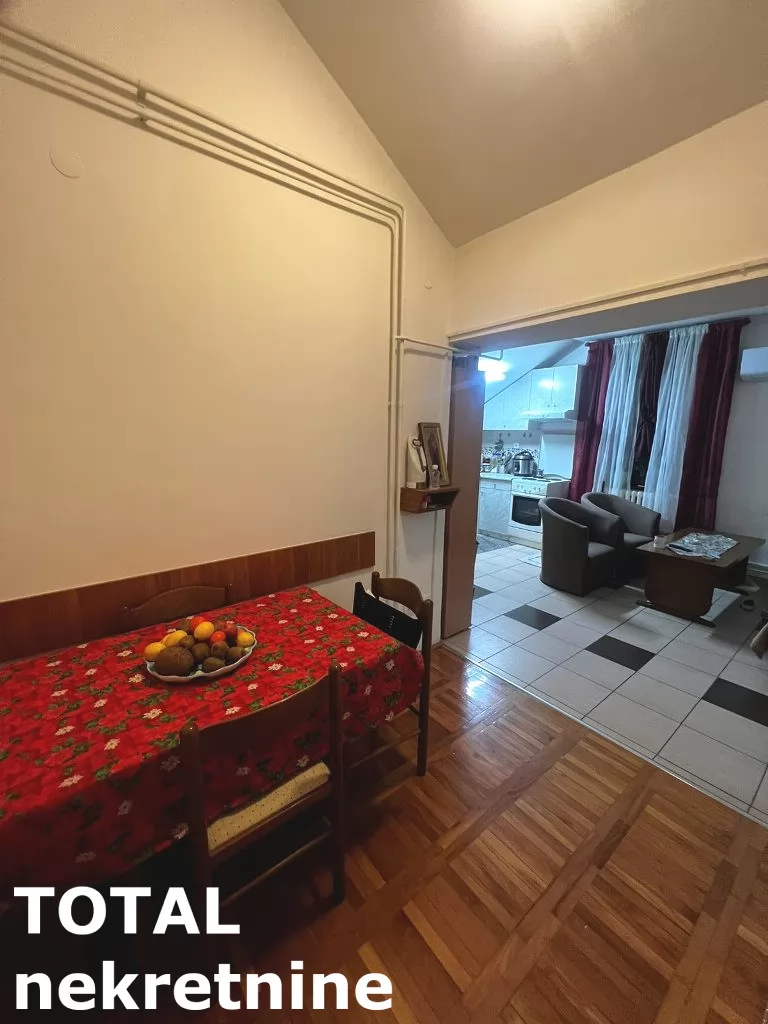 Stan,NOVI SAD,CENTAR,kv: 49.00, € 150000, ID: 1102250 6