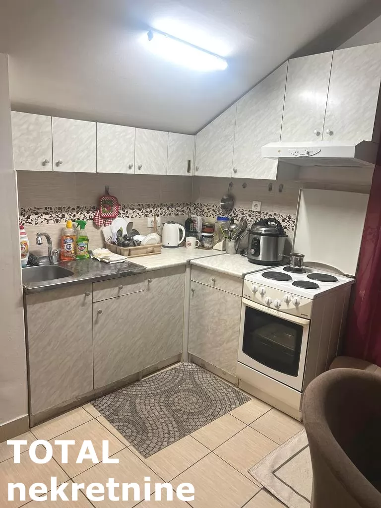Stan,NOVI SAD,CENTAR,kv: 49.00, € 150000, ID: 1102250 9