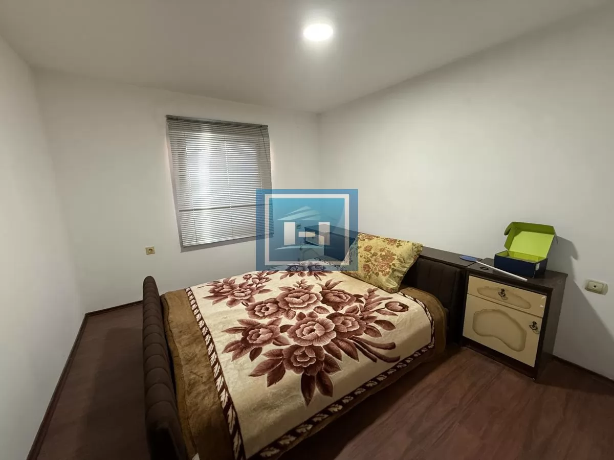 Veći poslovni prostor i nova kuća na jednom mestu u centru grada 17