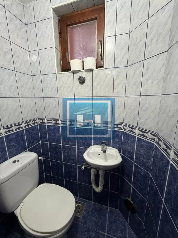 Veći poslovni prostor i nova kuća na jednom mestu u centru grada 25