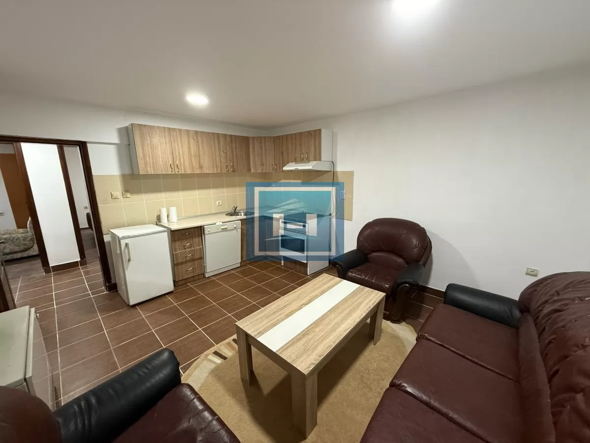 Veći poslovni prostor i nova kuća na jednom mestu u centru grada 34