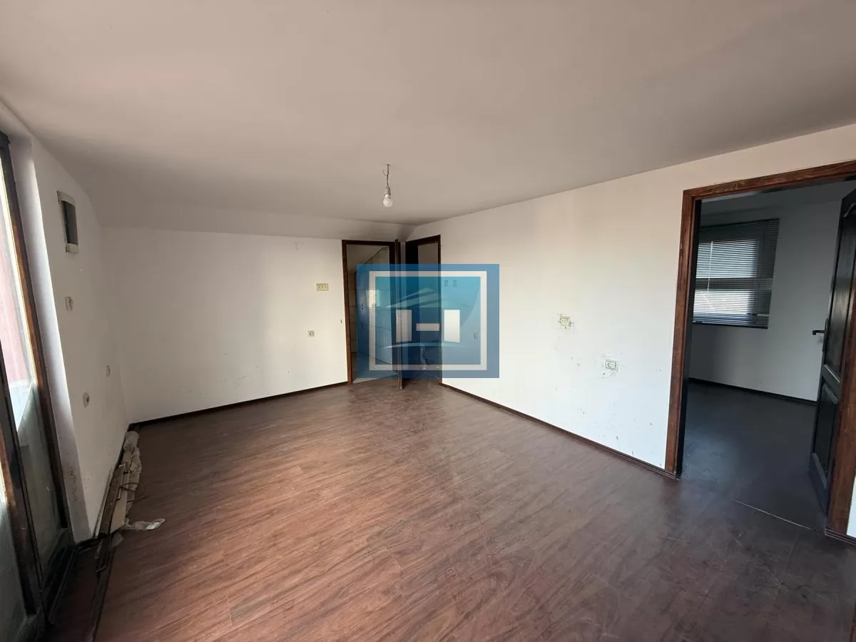 Veći poslovni prostor i nova kuća na jednom mestu u centru grada 6