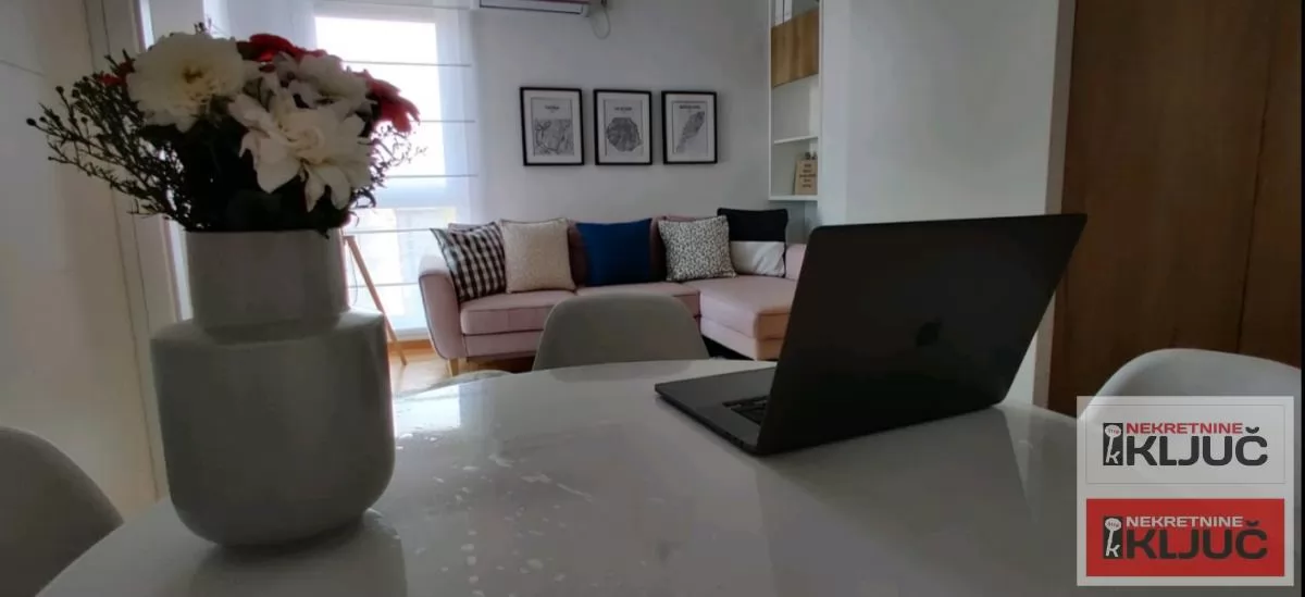 ADAMOVIĆEVO NASELJE IZDAJE SE JEDNOIPOSOBAN NAMEŠTEN STAN 3