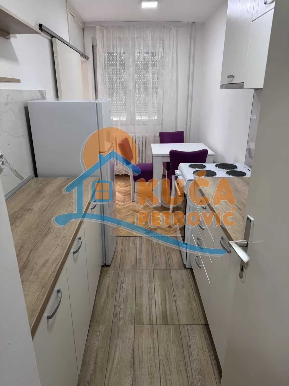 Dvosoban stan, 45 m2, Crveni Pevac, Bulevar dr Zorana ID: i-014845 4