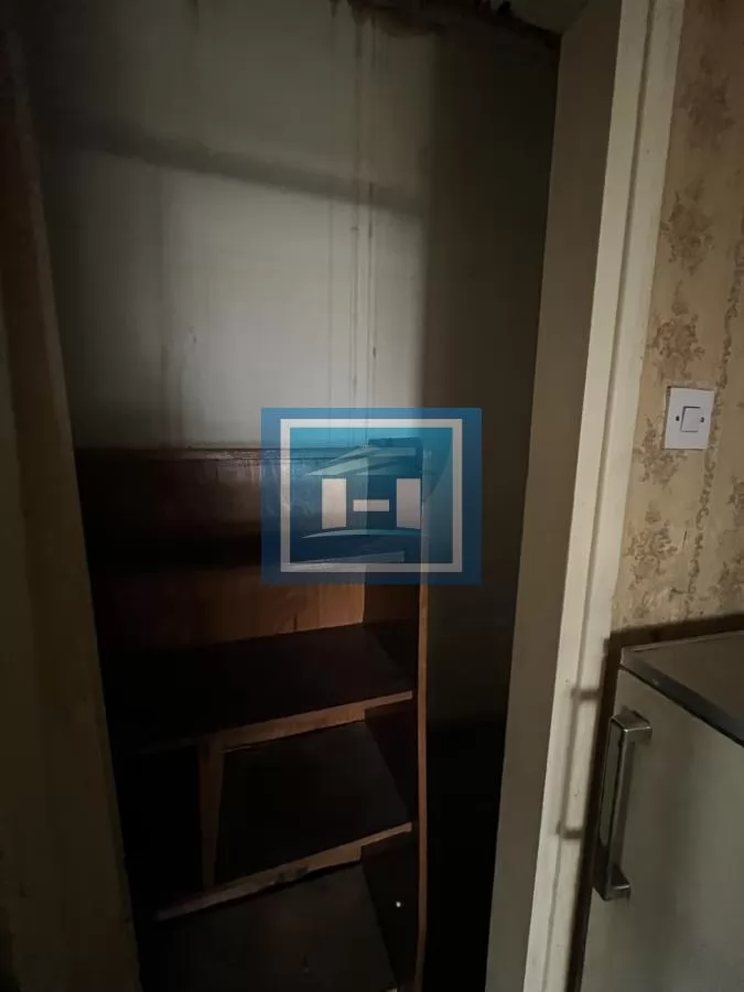 Tražiš stan za sređivanje? Lokacija TOP, potencijal OGROMAN! 12