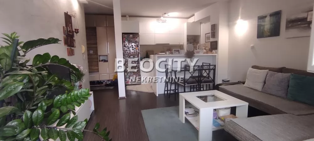 Dvosoban stan, 47 m2, Bulevar Evrope ID: 129232 2