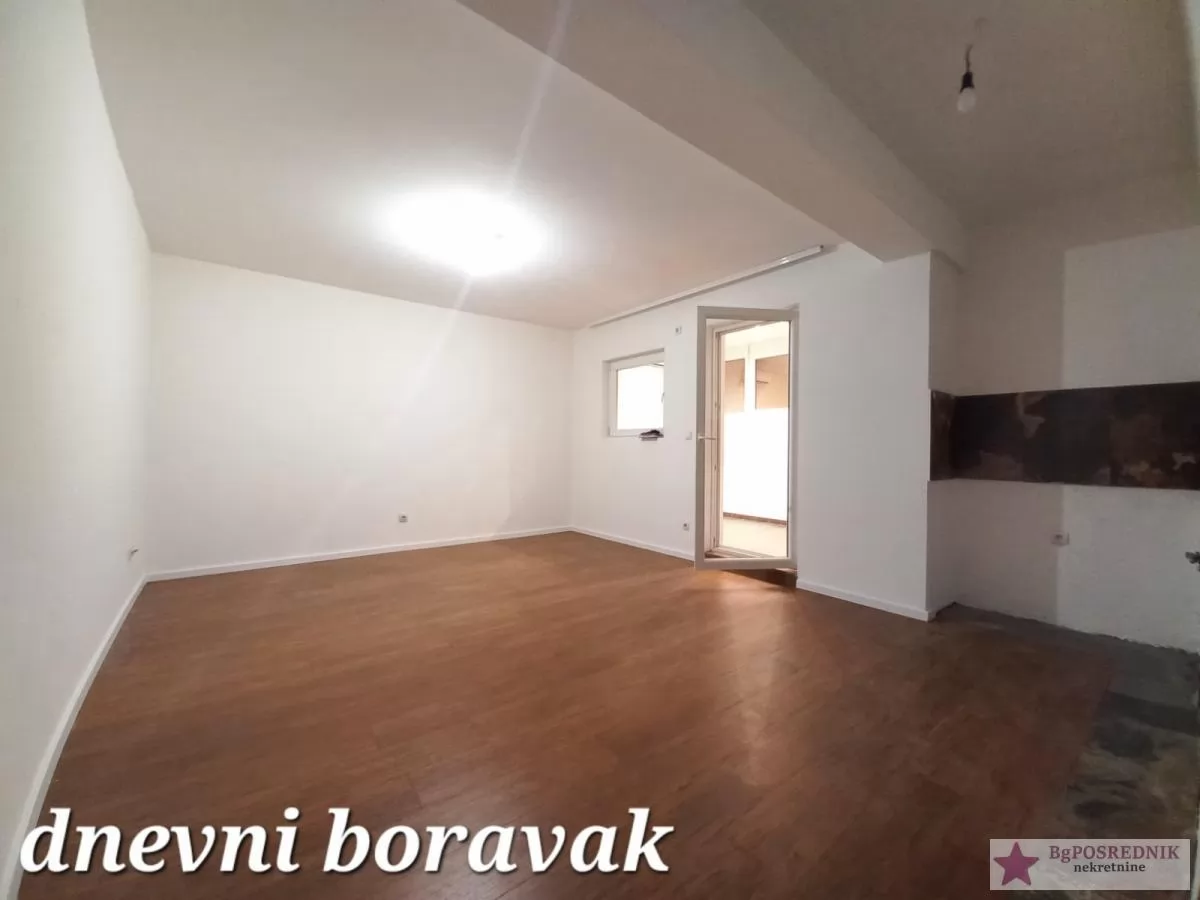 Palilula, Mirijevski cvet, Roda, 48m2+30m2T 1