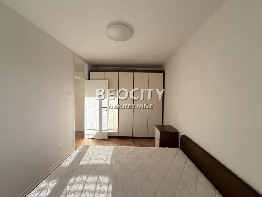 Trosoban stan, 76 m2, Blok 61, Jurija Gagarina 190 ID: 121070 12