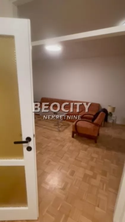 Trosoban stan, 76 m2, Blok 61, Jurija Gagarina 190 ID: 121070 2