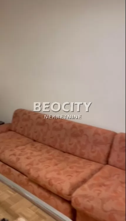 Trosoban stan, 76 m2, Blok 61, Jurija Gagarina 190 ID: 121070 3