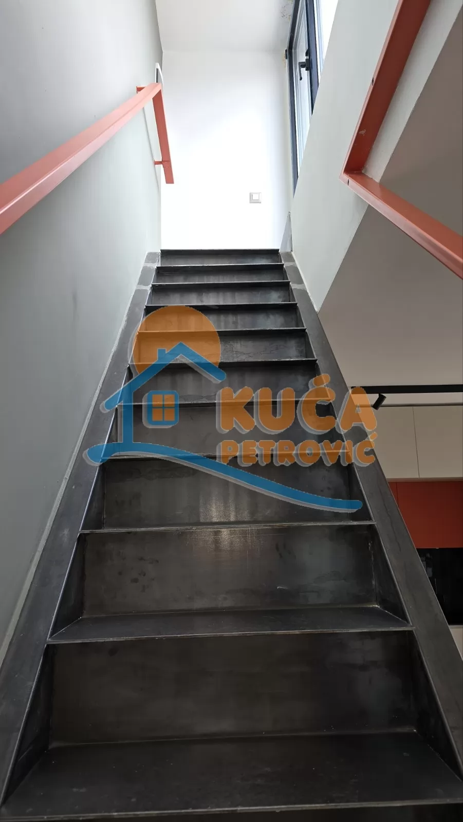 Dvosoban stan, 83 m2, Centar, Oblačića Rada ID: i-015896 14