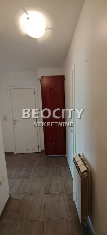 Jednosoban stan, 34 m2, Grbavica, Bulevar Cara Lazara ID: 85052 6