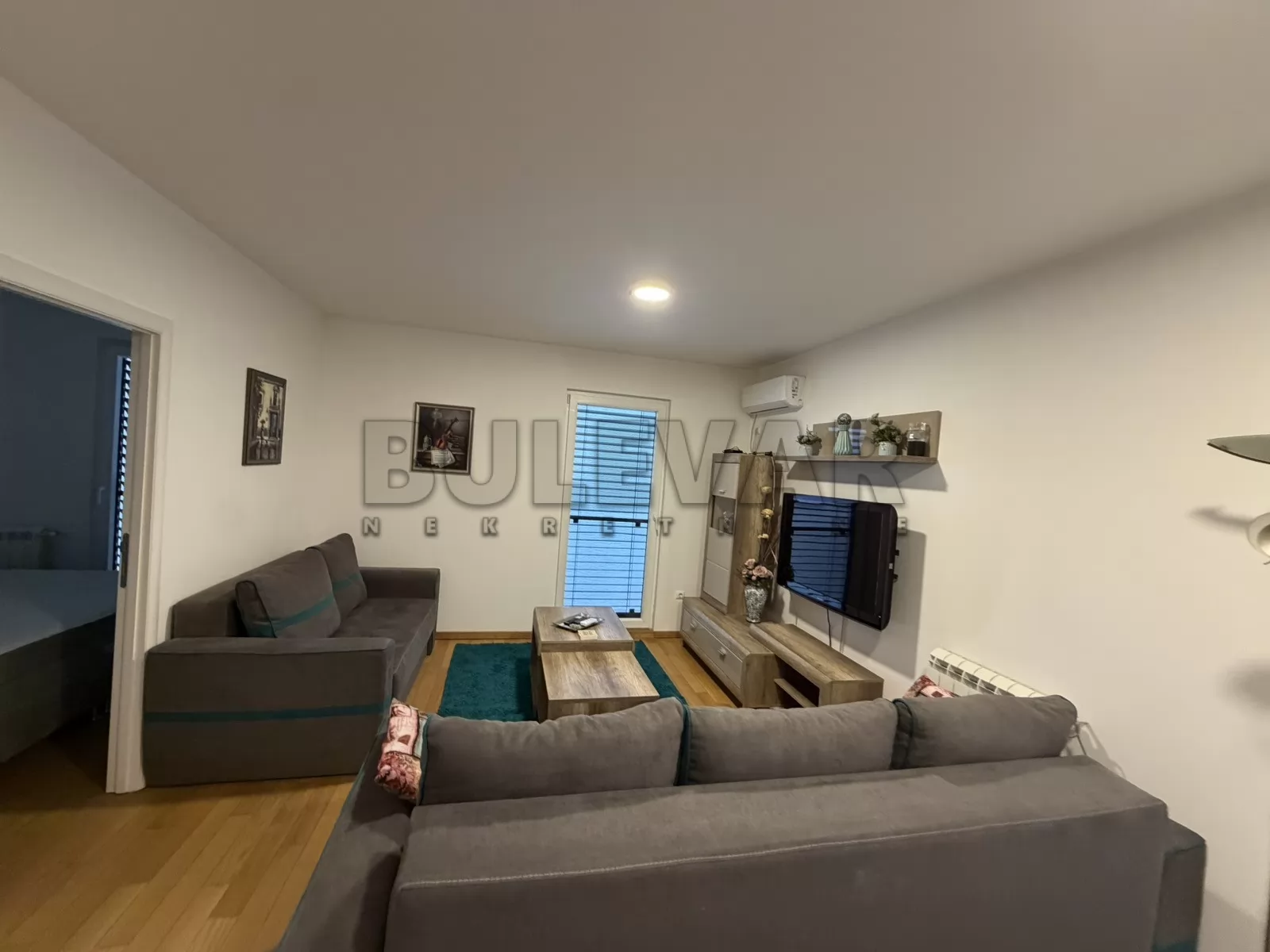 Jednosoban stan, 39 m2, Centar, Nemanjina ID: i-015895 3