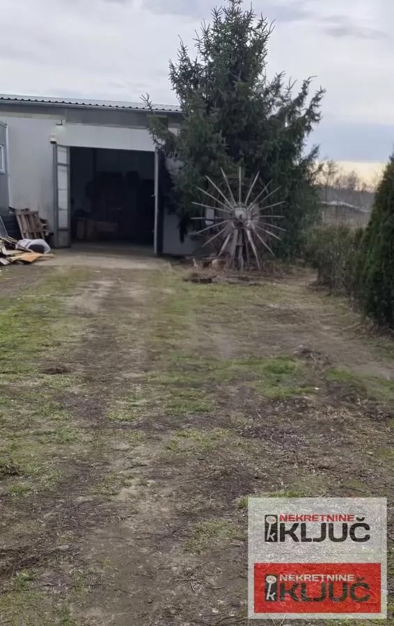 KLISA IZDAJE SE HALA ZA MAGACIN 10