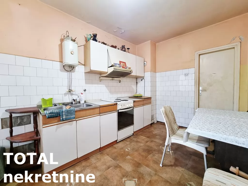 Stan,NOVI SAD,CENTAR,kv: 64.00, € 185000, ID: 1102160 4