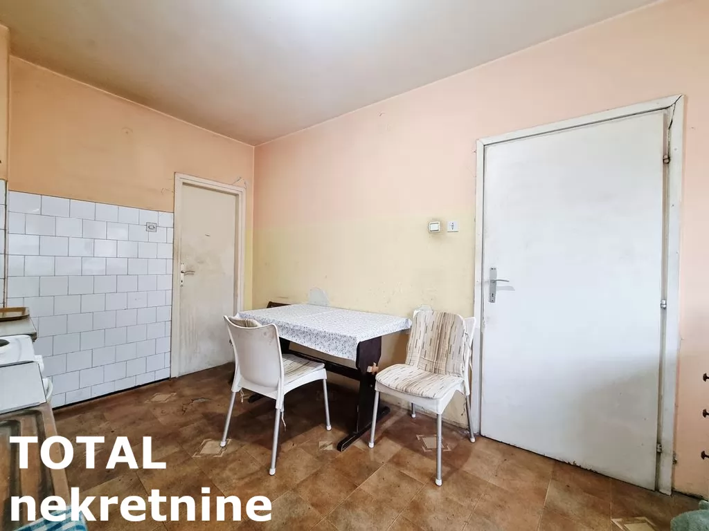 Stan,NOVI SAD,CENTAR,kv: 64.00, € 185000, ID: 1102160 5