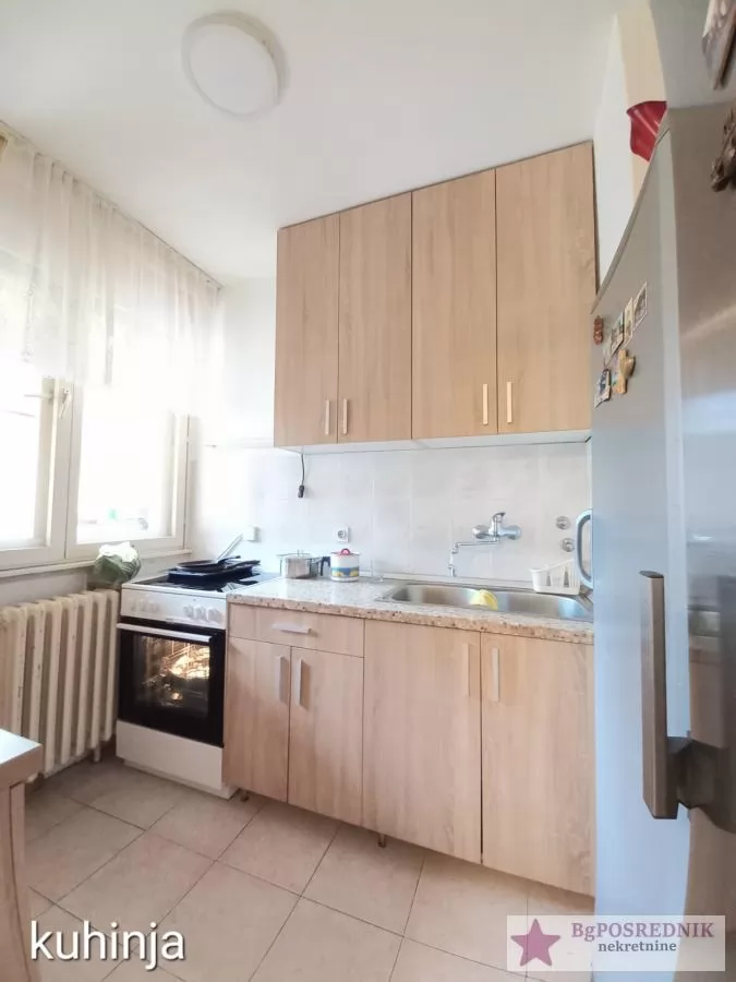 Voždovac, Faramaceutski fakultet, Vojvode Stepe, 59m2 9