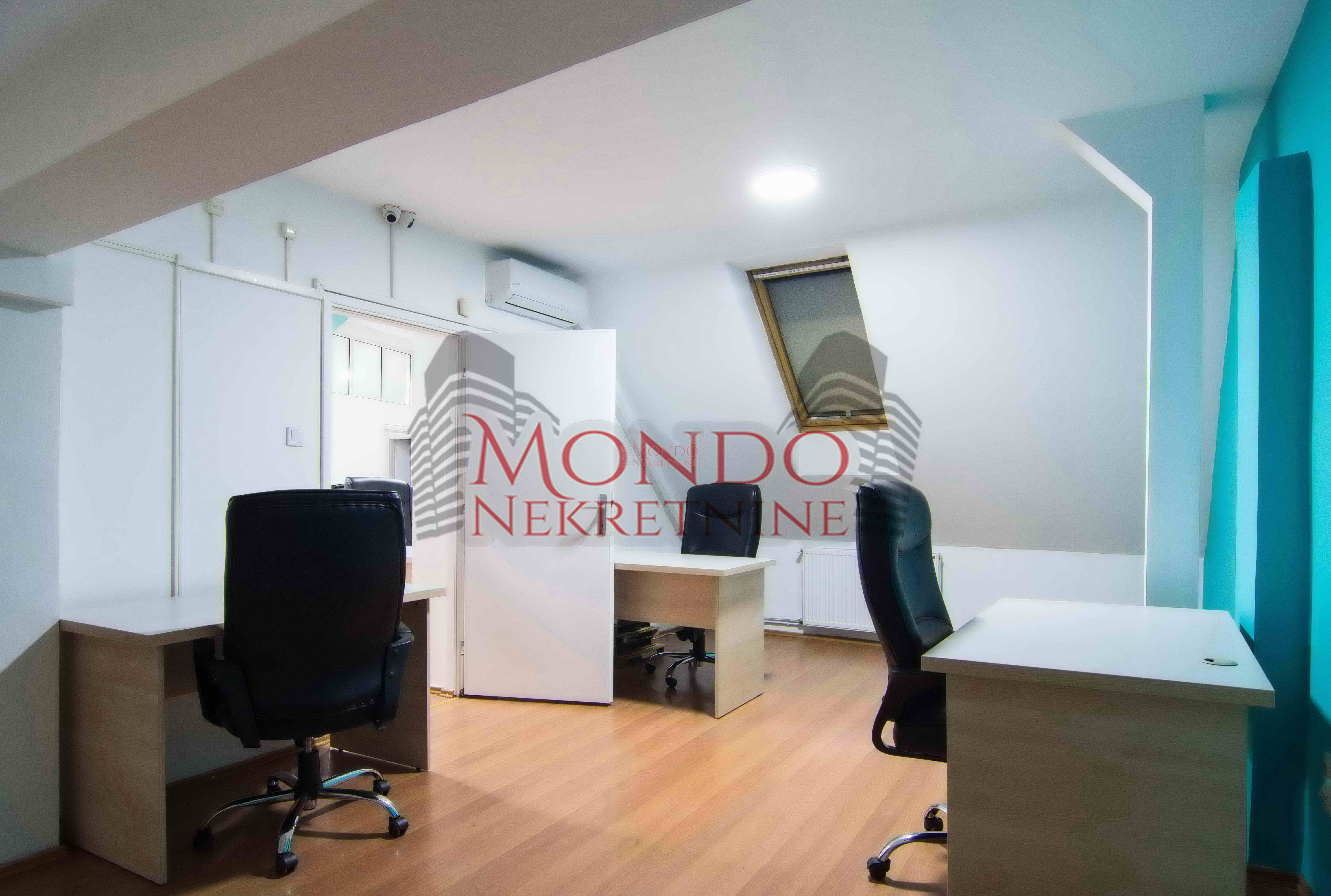 Izdaje se odlican kancelarijski poslovni prostor u centru grada kod Doma zdravlja! 9