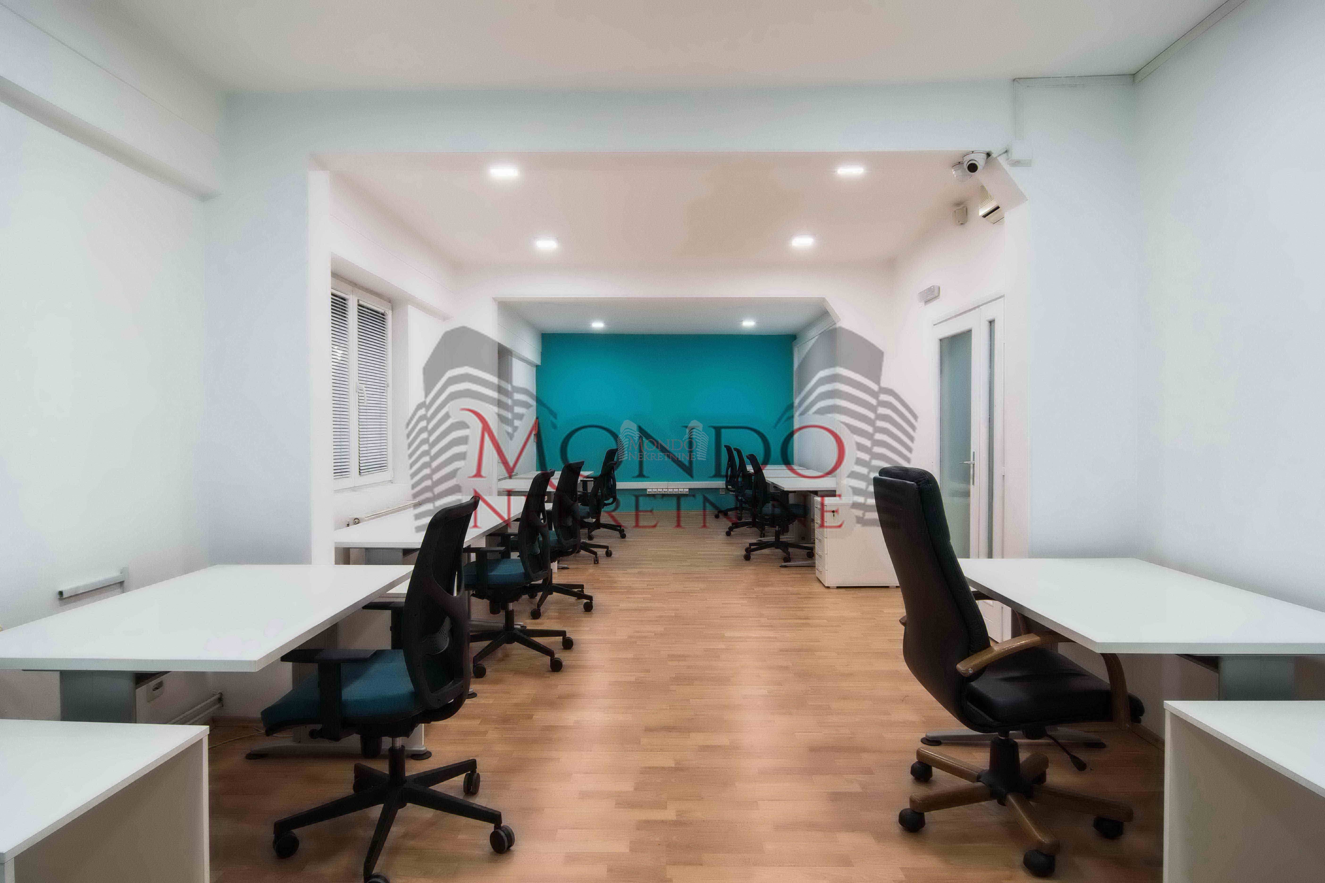 Izdaje se odlican kancelarijski poslovni prostor u centru grada kod Doma zdravlja! 1