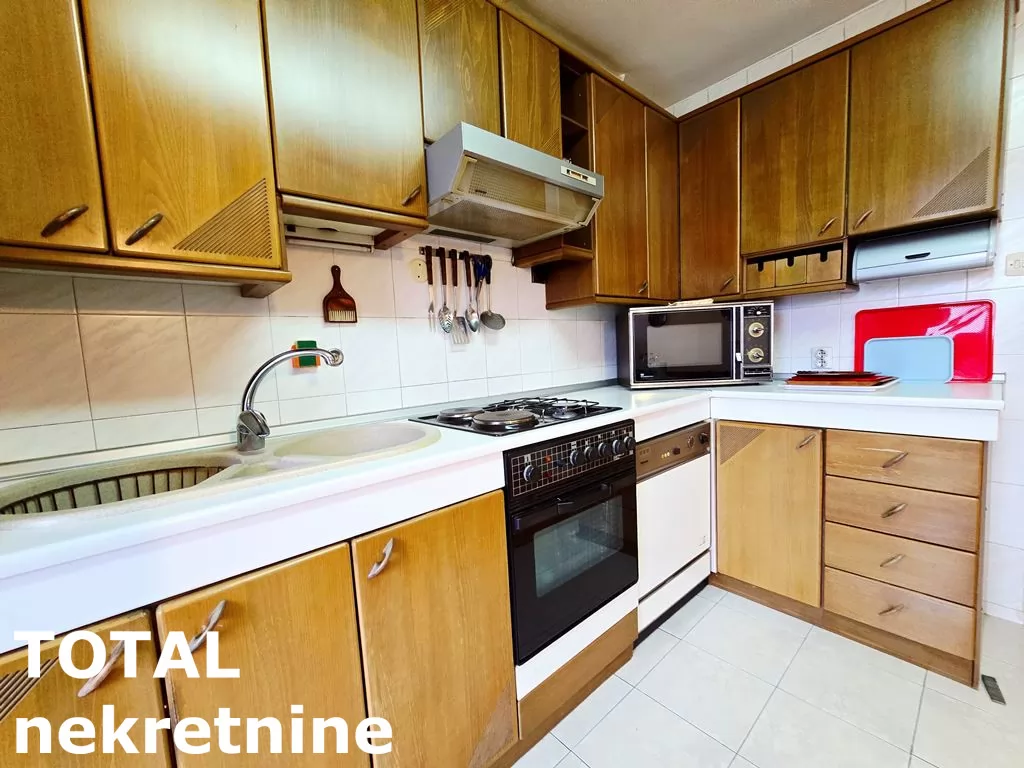 Stan,NOVI SAD,GRBAVICA,kv: 141.00, € 325000, ID: 1102299 14