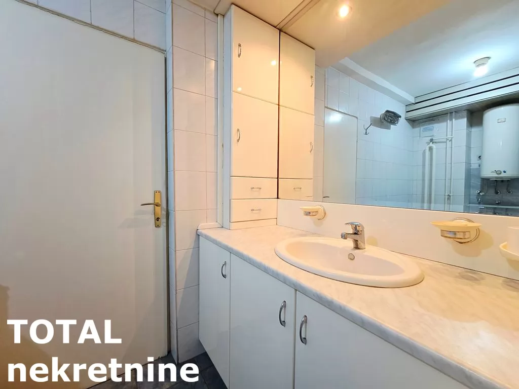 Stan,NOVI SAD,GRBAVICA,kv: 141.00, € 325000, ID: 1102299 17