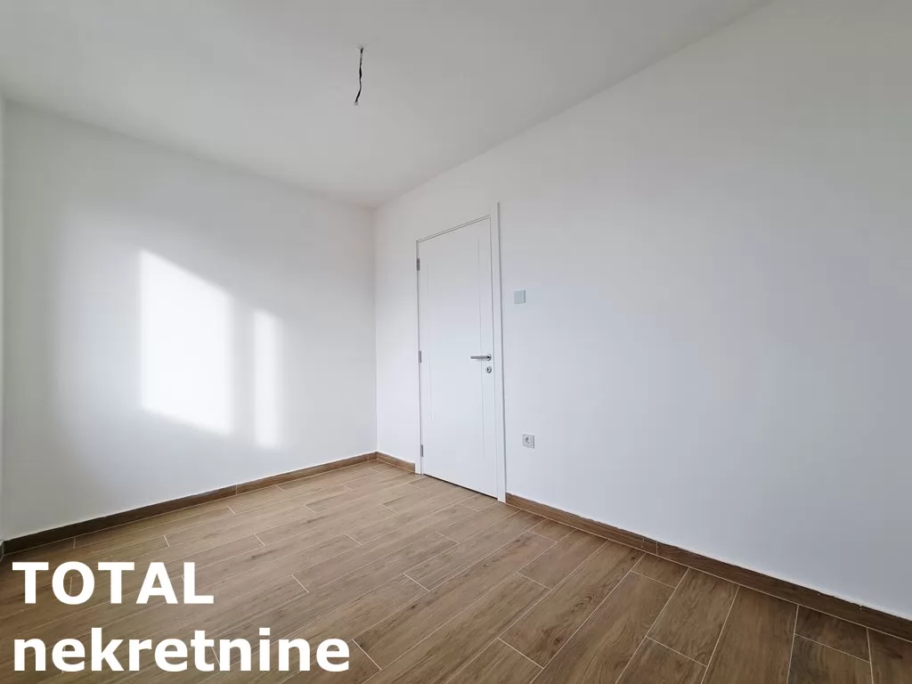 Stan,NOVI SAD,TELEP,kv: 79.00, € 242880, ID: 1102200 4