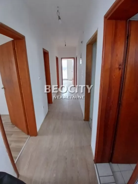 Lokal, 200 m2, Ugrinovci, Zemunska ID: 121991 10