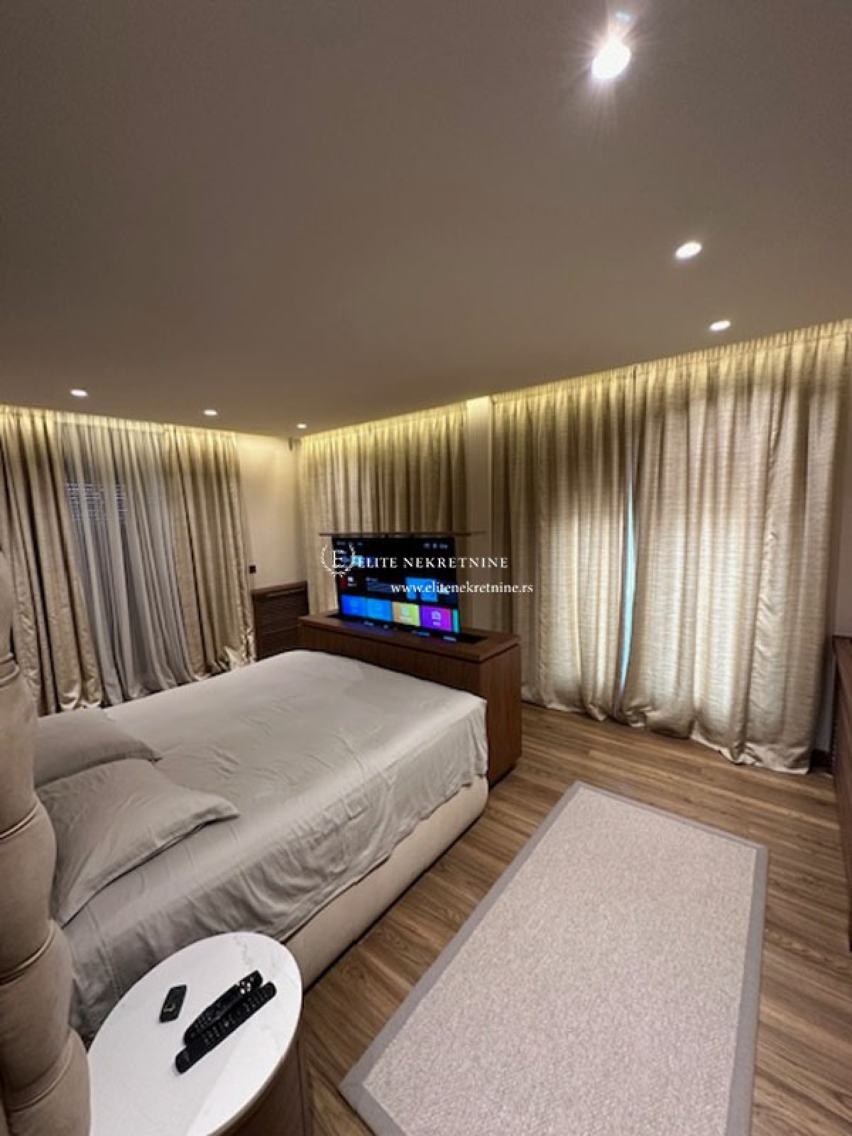 Ekskluzivan 5 0 penthaus  Kapije Vračara 3