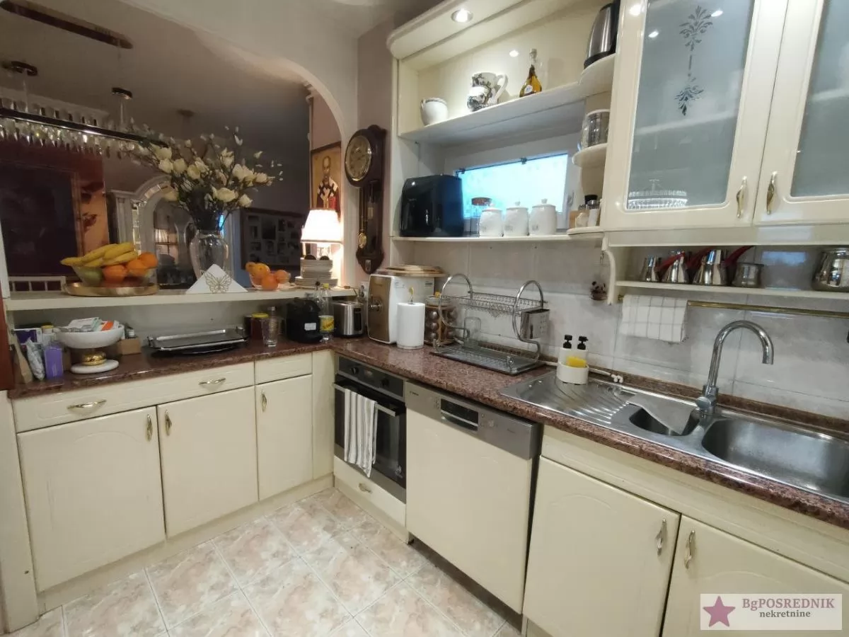 Čukarica, Banovo brdo, Rajka od Rasine, 101m2 11