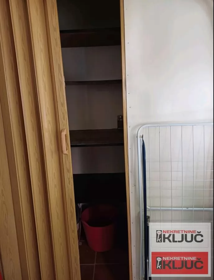 GRBAVICA IZDAJE SE JEDNOIPOSOBAN NAMEŠTEN STAN 22