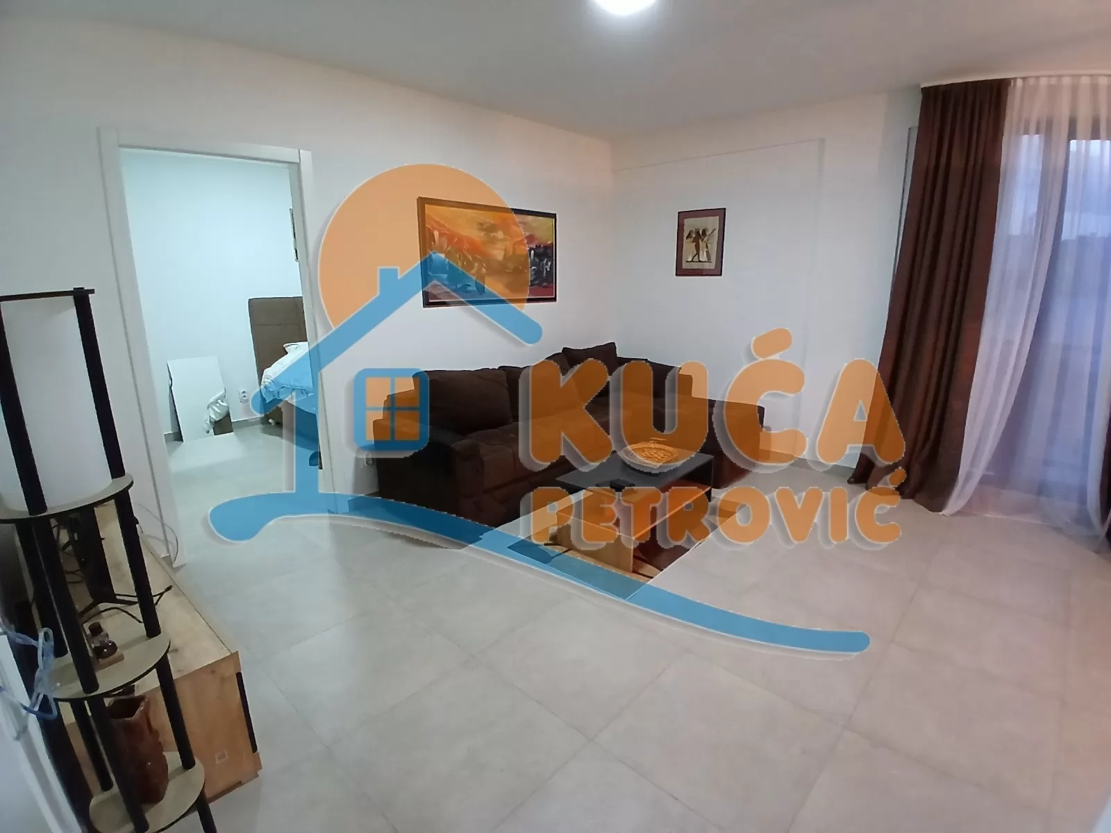 Jednosoban stan, 40 m2, Čair, Ljubićka ID: i-015907 1