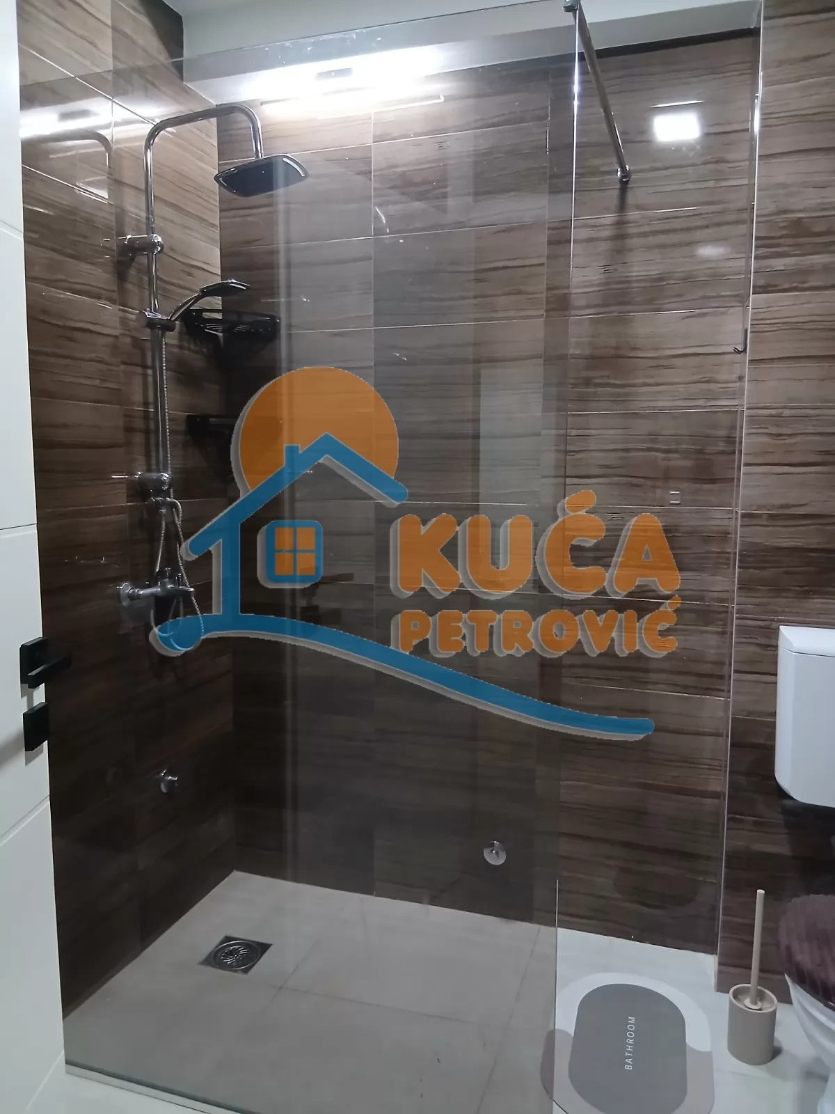 Jednosoban stan, 40 m2, Čair, Ljubićka ID: i-015907 12