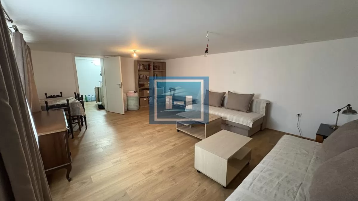 NA PRODAJU SEOSKO DOMAĆINSTVO NADOMAK JAGODINE – IDEALNA PRILIKA ZA ŽIVOT 1