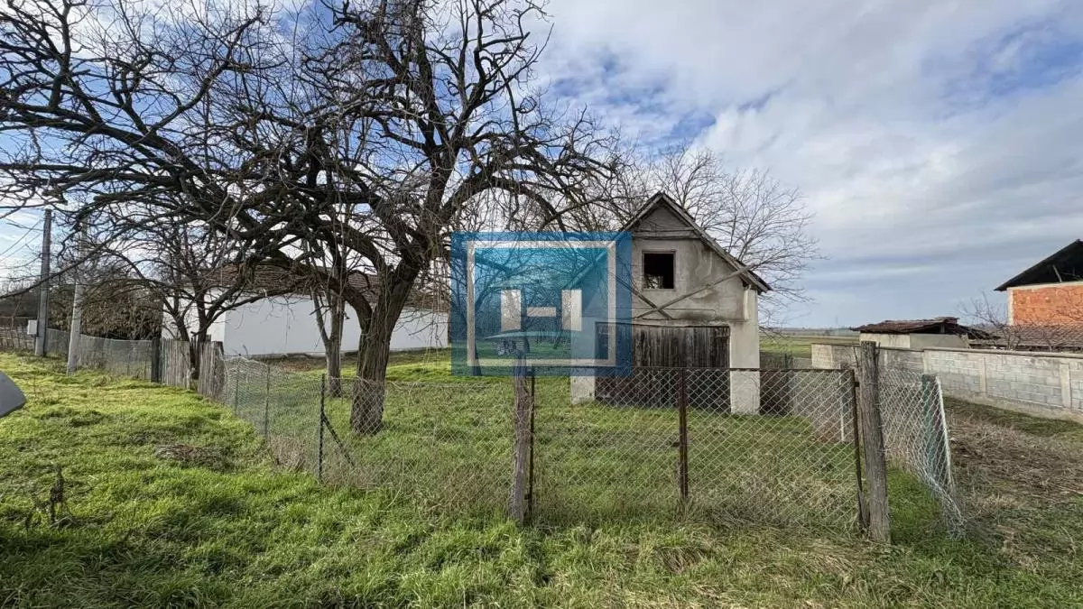 NA PRODAJU SEOSKO DOMAĆINSTVO NADOMAK JAGODINE – IDEALNA PRILIKA ZA ŽIVOT 12