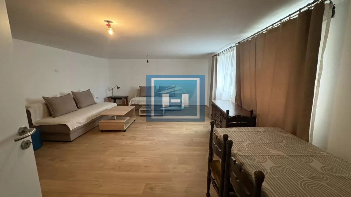 NA PRODAJU SEOSKO DOMAĆINSTVO NADOMAK JAGODINE – IDEALNA PRILIKA ZA ŽIVOT 2