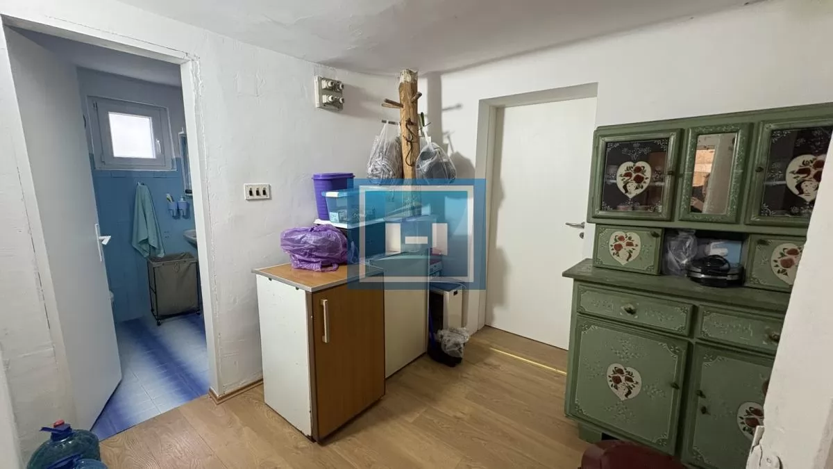 NA PRODAJU SEOSKO DOMAĆINSTVO NADOMAK JAGODINE – IDEALNA PRILIKA ZA ŽIVOT 6