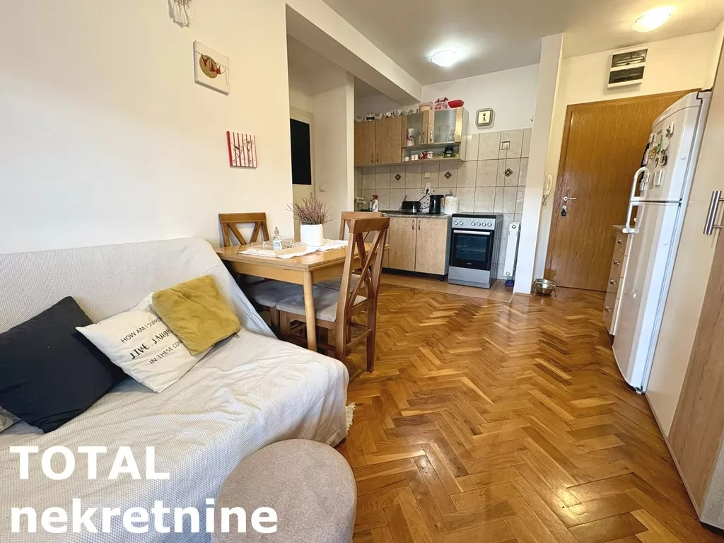 Stan,NOVI SAD,NOVA DETELINARA,kv: 34.00, € 105000, ID: 1101982 1