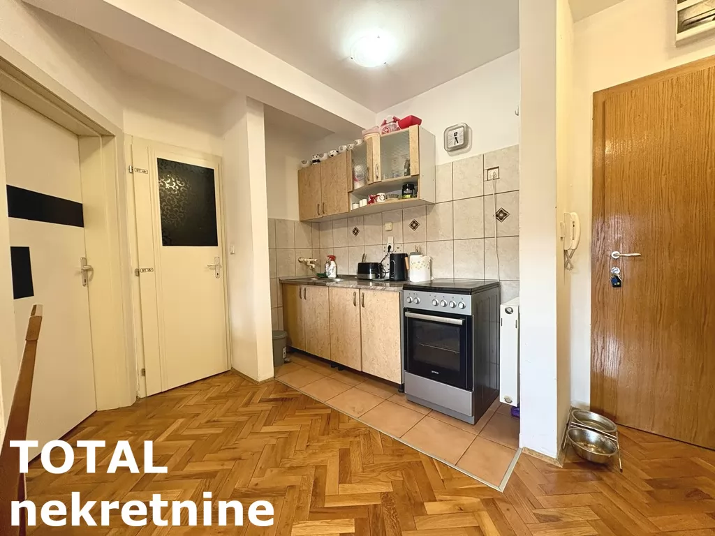 Stan,NOVI SAD,NOVA DETELINARA,kv: 34.00, € 105000, ID: 1101982 2