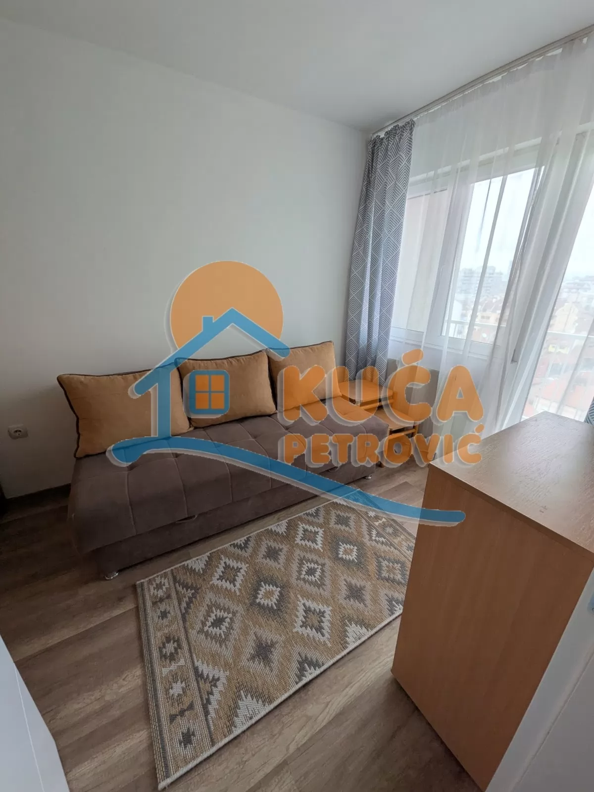 Jednosoban stan, 28 m2, Medijana, Cara Uroša ID: i-015911 5