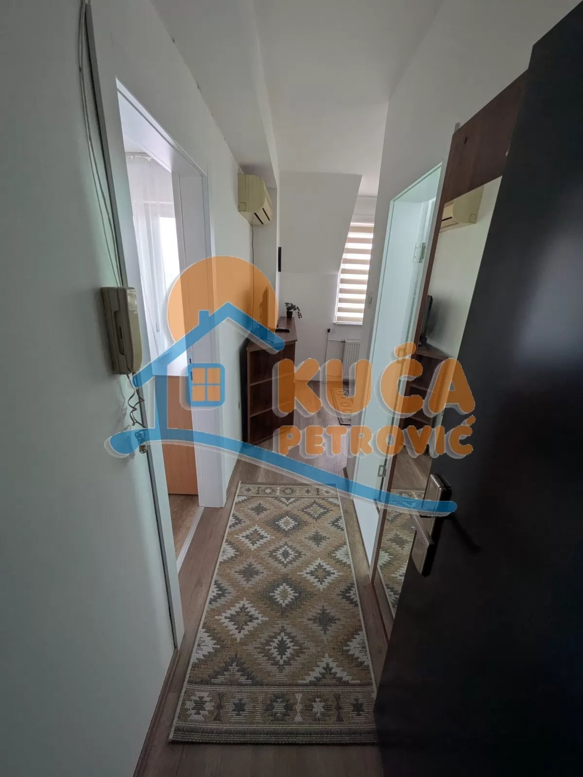 Jednosoban stan, 28 m2, Medijana, Cara Uroša ID: i-015911 7