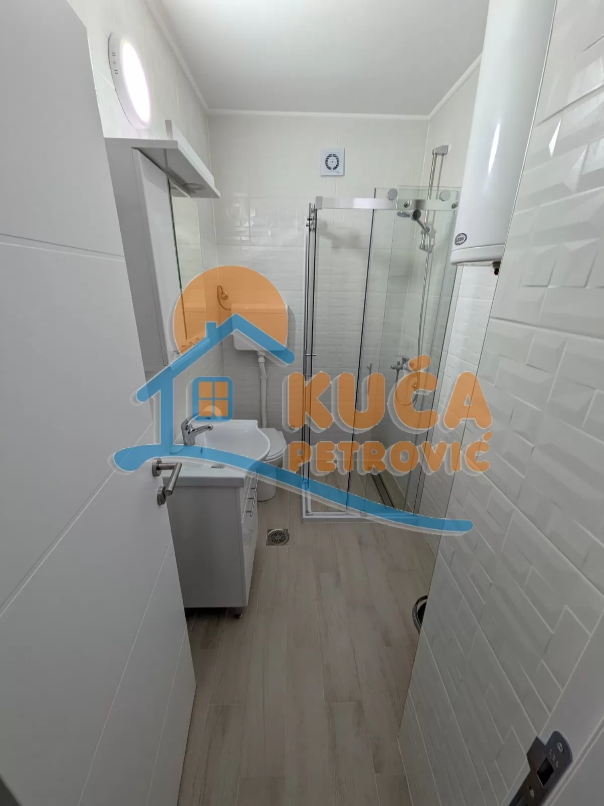 Jednosoban stan, 28 m2, Medijana, Cara Uroša ID: i-015911 8