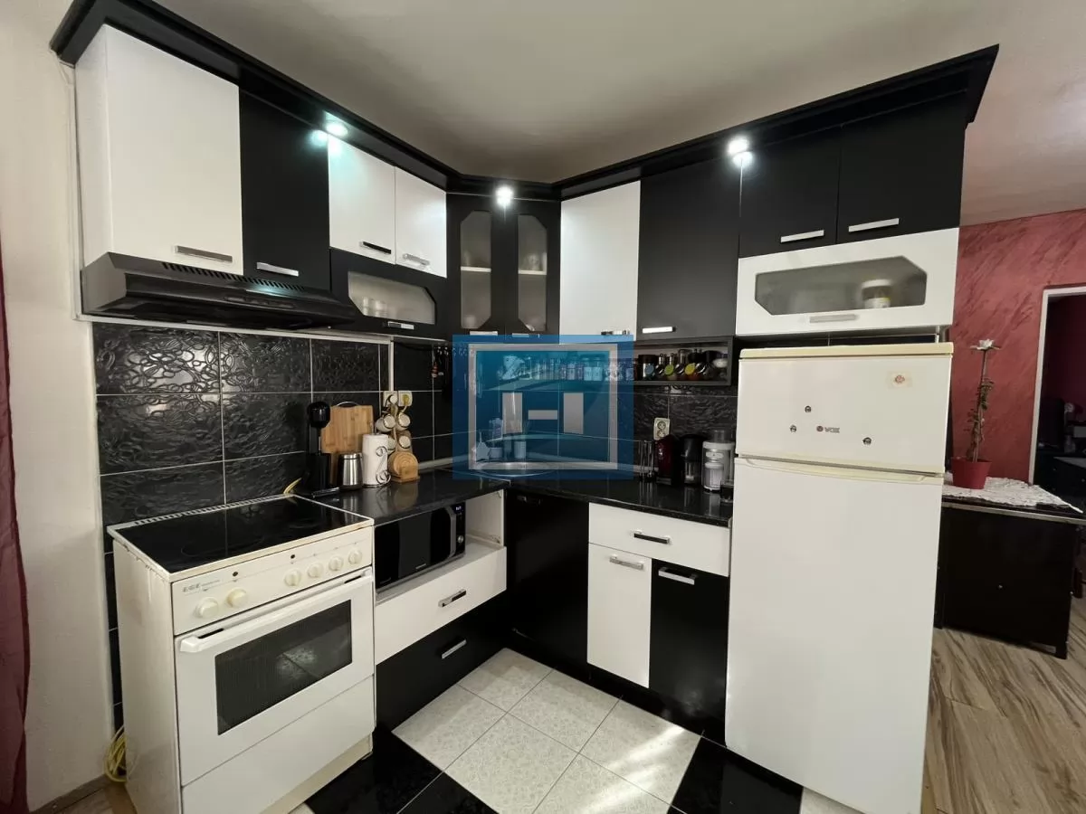 KUĆA U CENTRU ĆUPRIJE 6